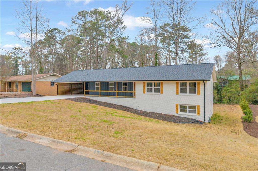 Photo of 656 Brookline Drive SE, Marietta, GA 30067 (MLS # 10693310)