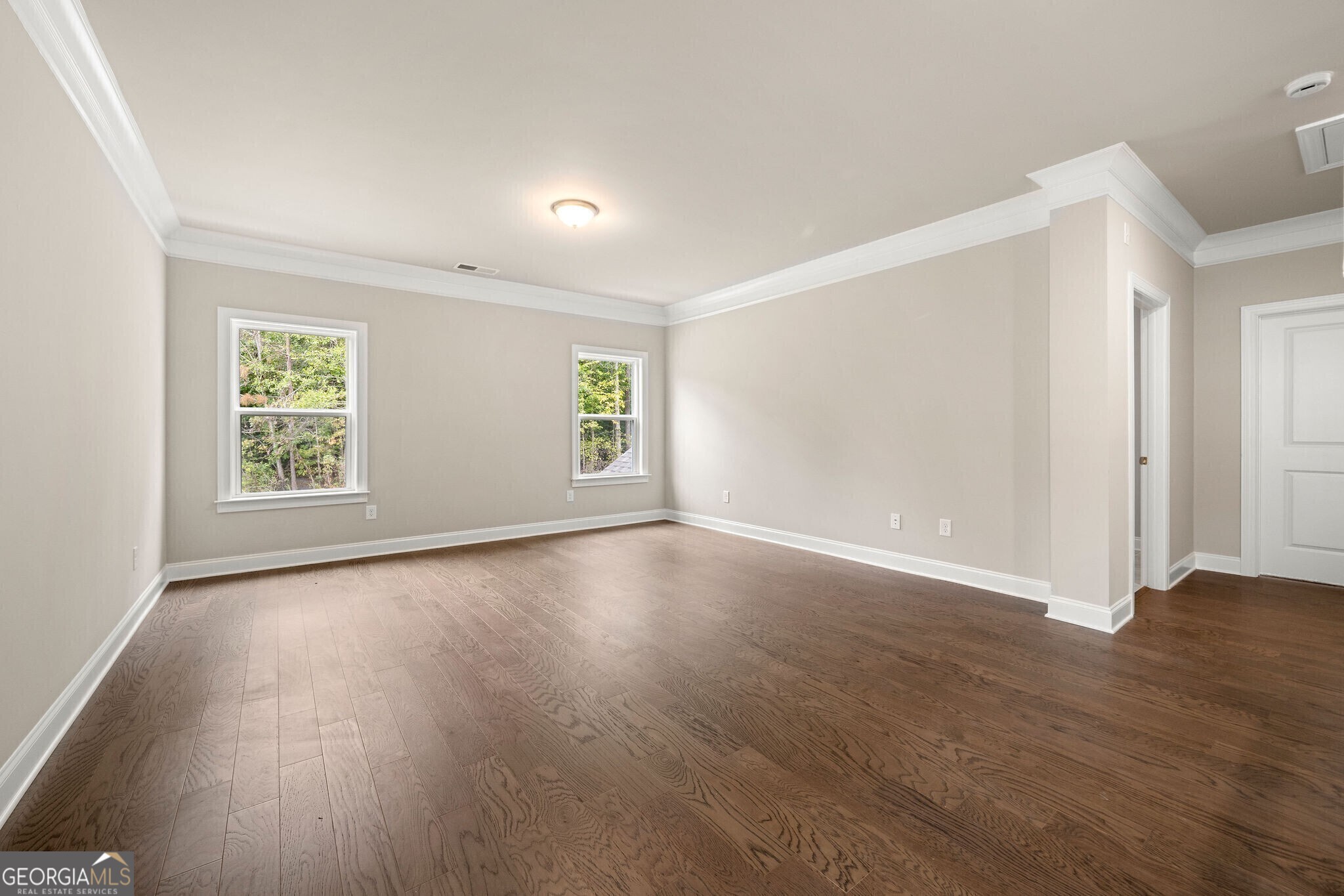 Mirror Lake - Residential
