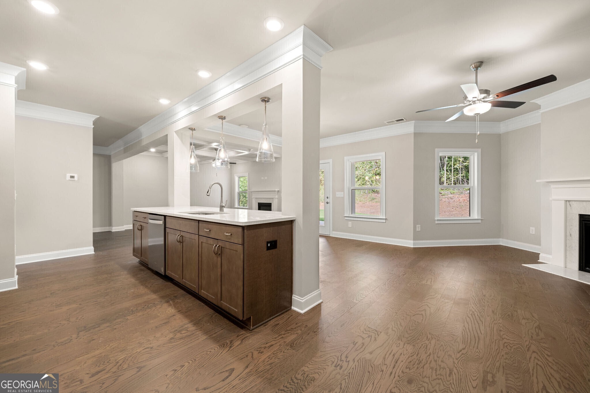 Mirror Lake - Residential