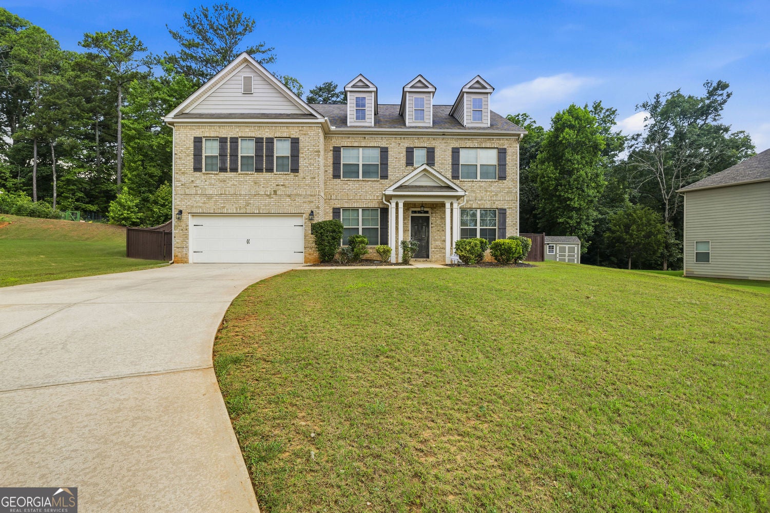 136 Charolais DR