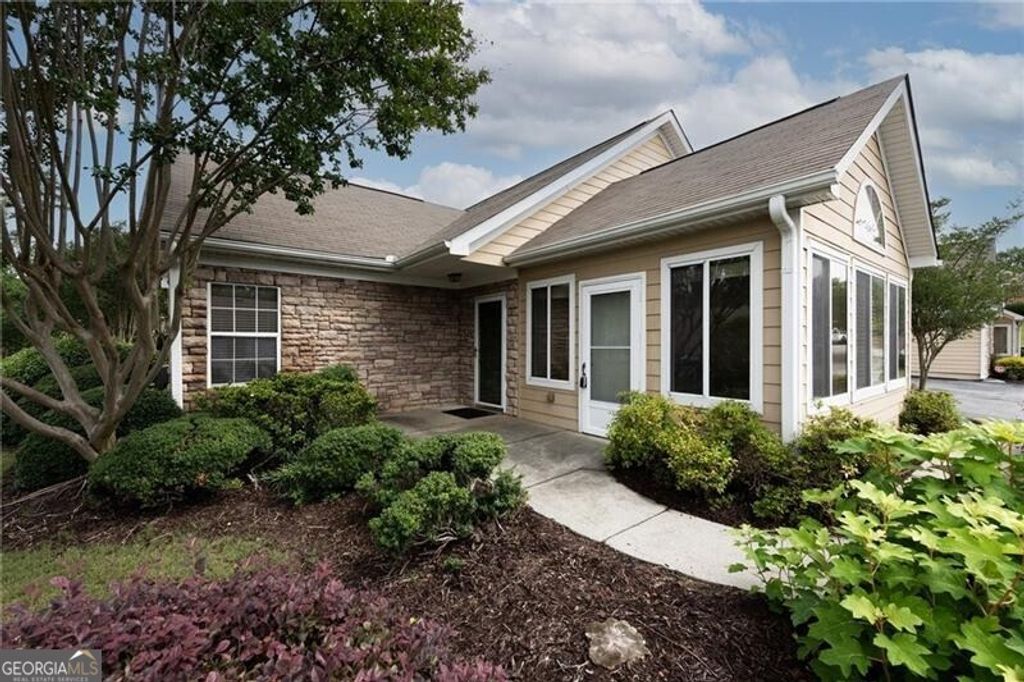 Photo of 2191 Rockbridge Road #2401, Stone Mountain, GA 30087 (MLS # 10776031)