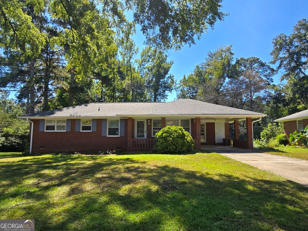 Photo of 1883 Stratford Arms Drive, Morrow, GA 30260 (MLS # 10873816)