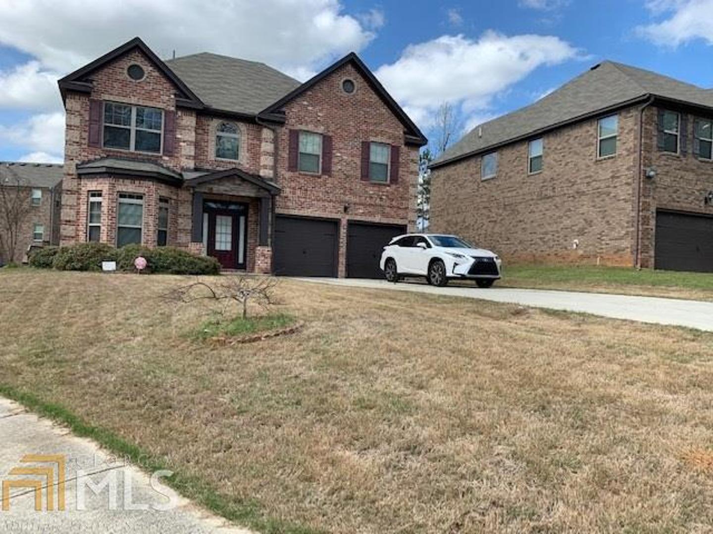 Wow, a resale with all the upgrades better than new home. 4 sided brick, 4Bedrooms/2.5Bathrooms w/ 2 story foyer entrance, formal dining room with coffered ceiling, open kitchen w/ granite counter top & island and many cabinets. Hardwood floor throughout first floor. 4 upstair bedrooms with vaulted ceilings, large walking master closet and hall bathroom has accesses to 2 bedrooms on the other side of the hall. 2 single doors attached garages with long drive way.