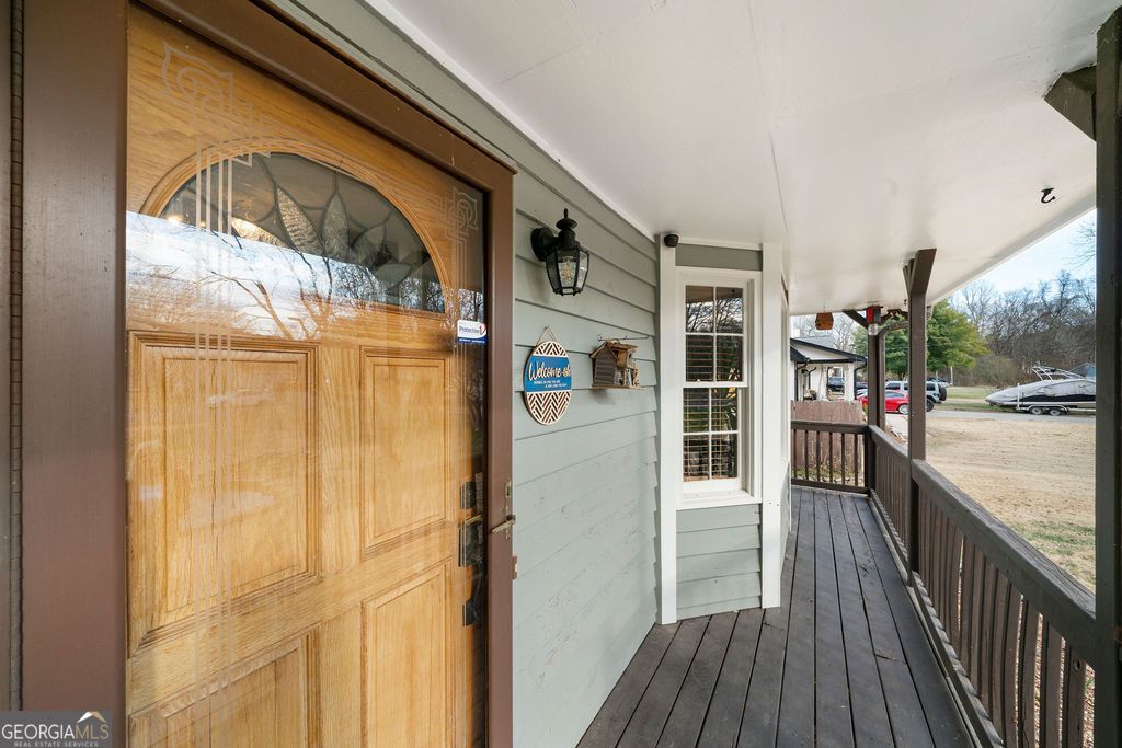 Photo of 40 Riverview Court SE, Cartersville, GA 30120 (MLS # 10686637)