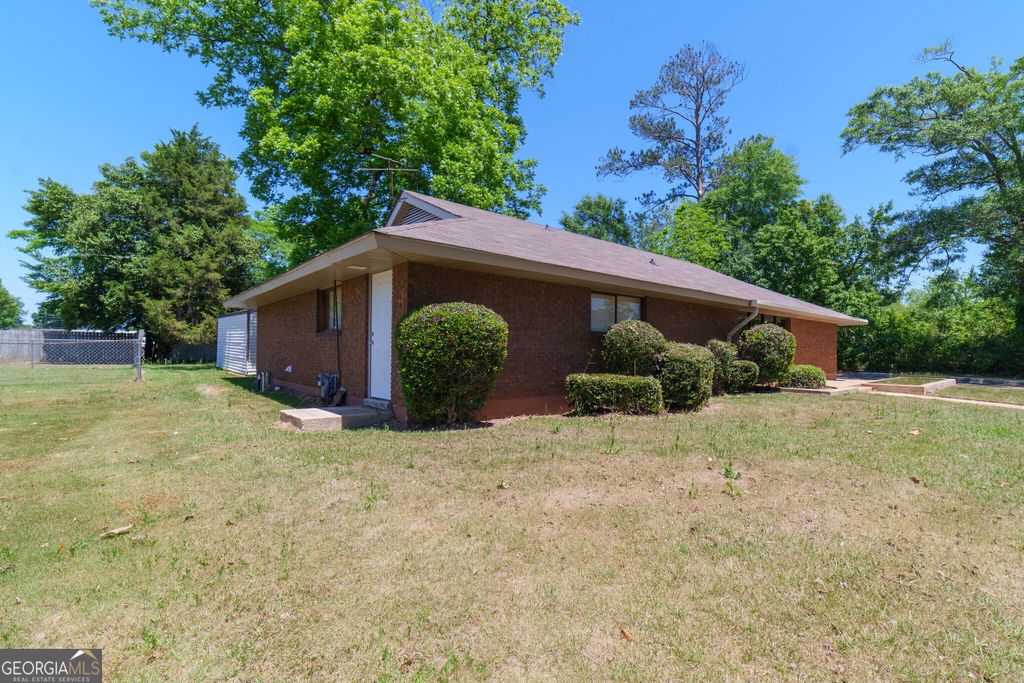 Photo of 61 Perry Avenue, Blakely, GA 39823 (MLS # 10742855)