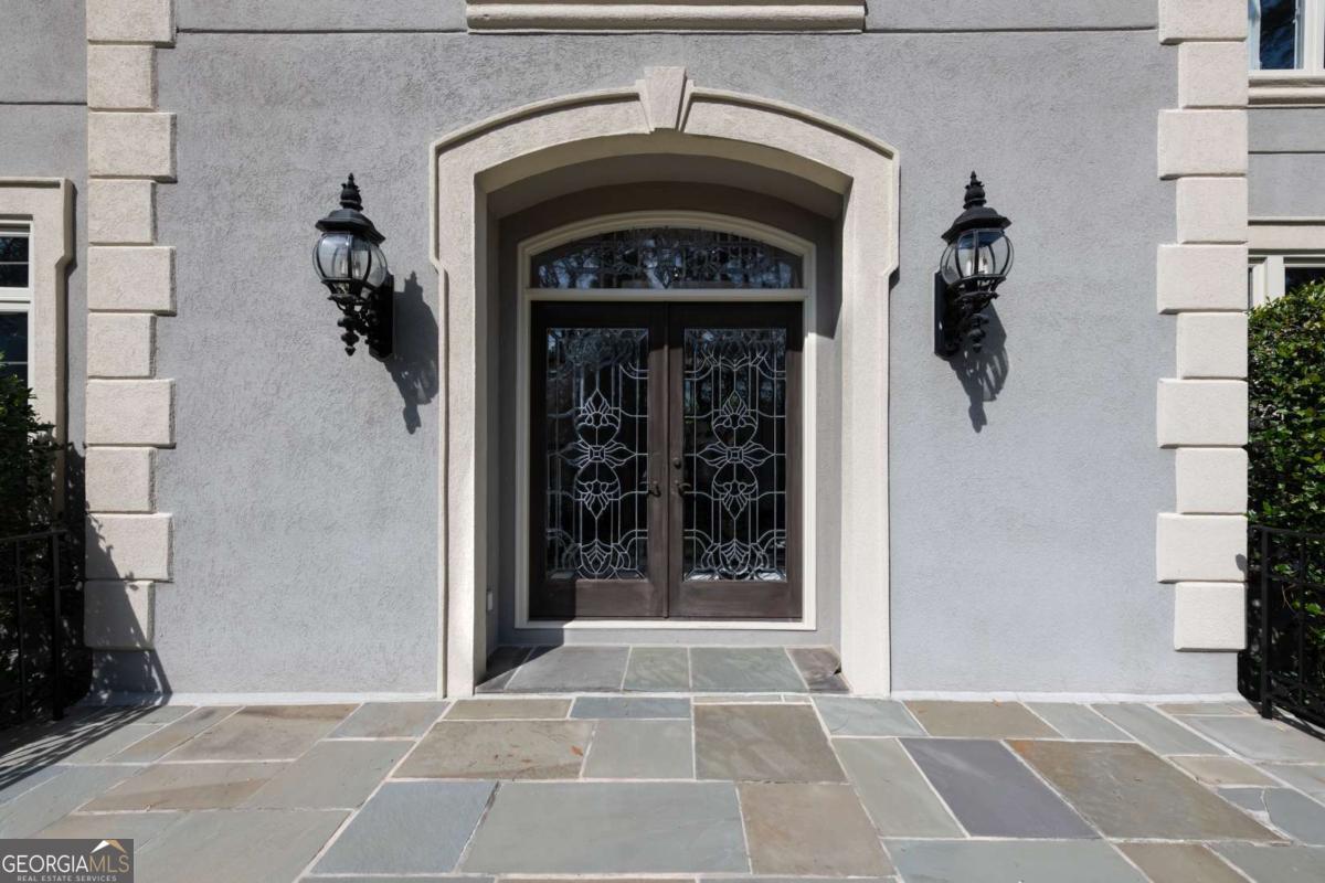 1155 Crest Valley DR NW