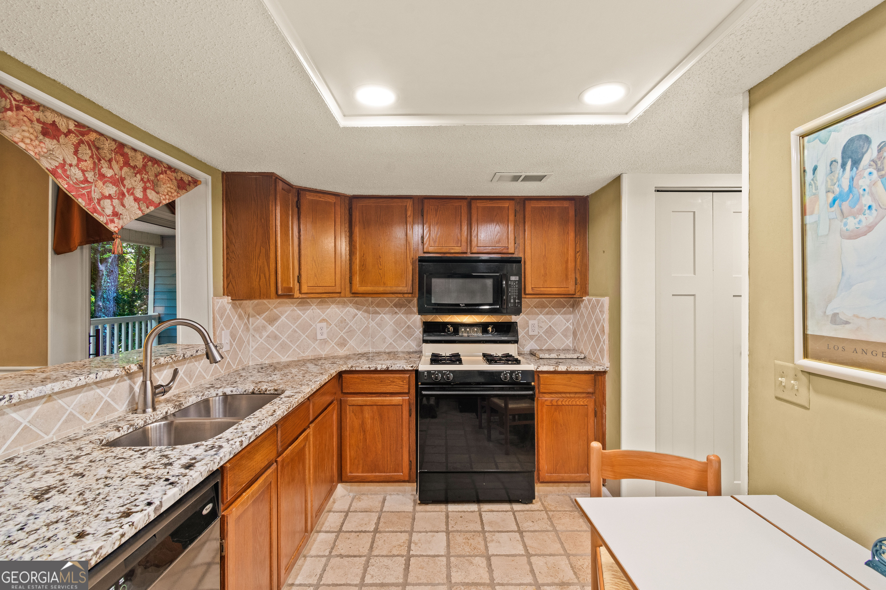 Henderson Place - Residential