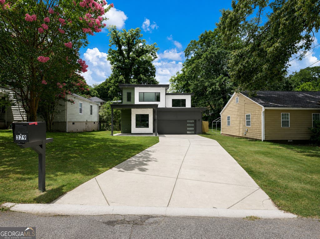 Photo of 379 Enota Place SW, Atlanta, GA 30310 (MLS # 10805409)