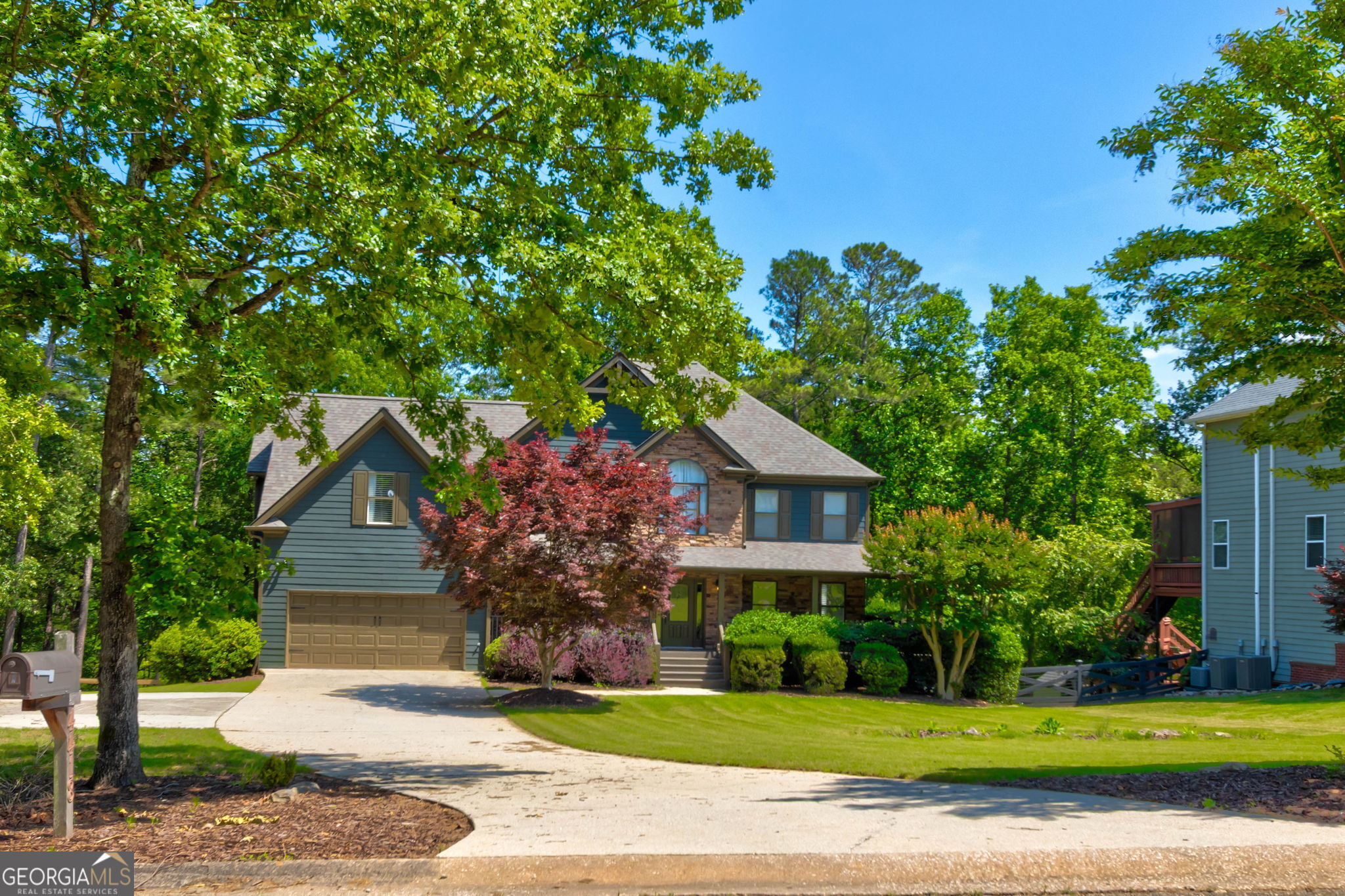4418 Shellie LN