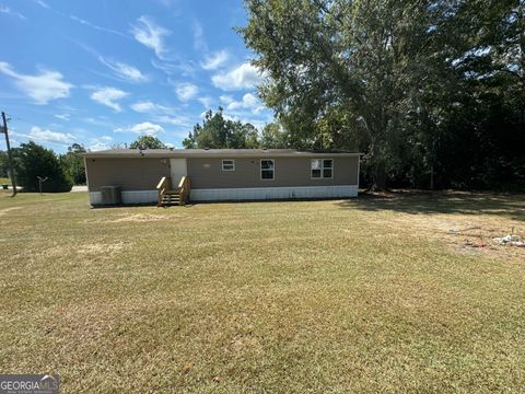 A home in Smithville