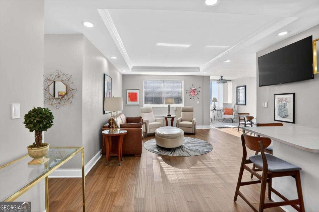 Photo of 215 Piedmont Avenue NE #506, Atlanta, GA 30308 (MLS # 10662436)