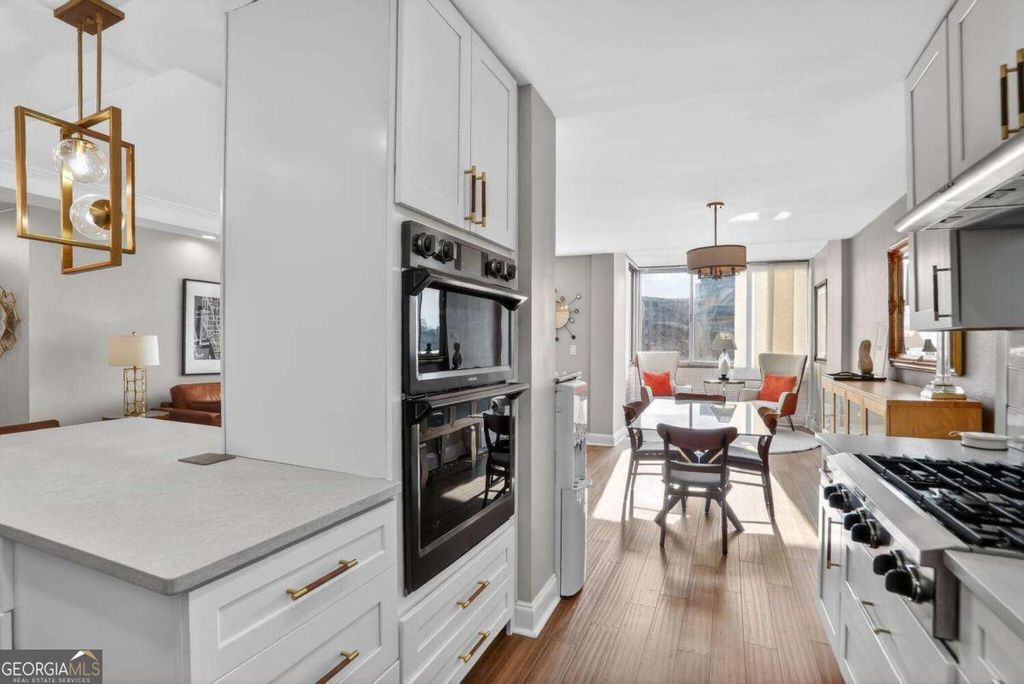 Photo of 215 Piedmont Avenue NE #506, Atlanta, GA 30308 (MLS # 10662436)