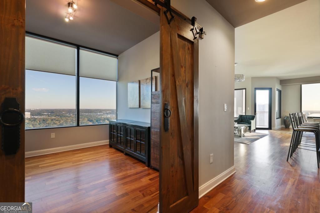 Photo of 2828 Peachtree Road #2701, Atlanta, GA 30305 (MLS # 10701863)