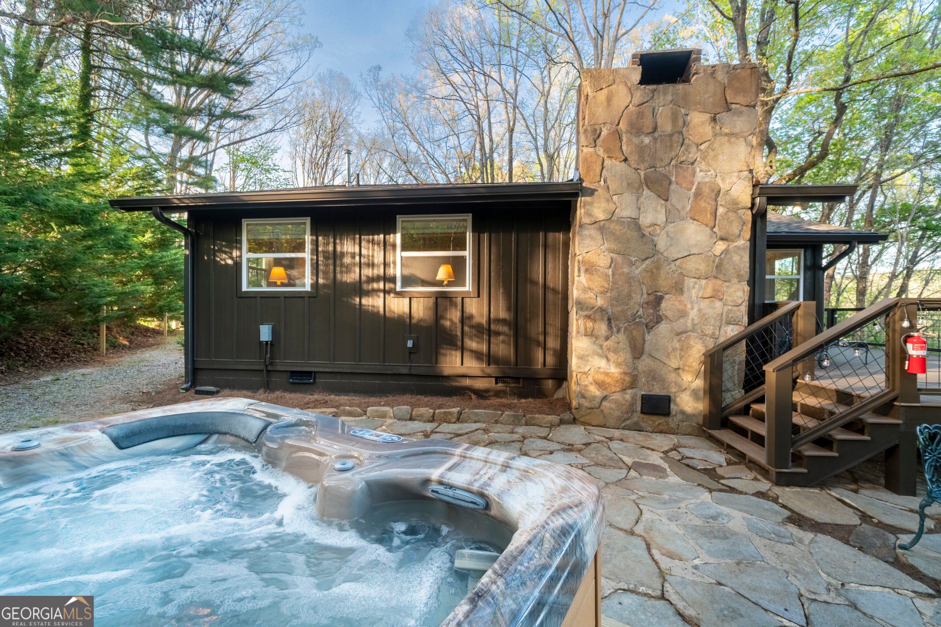2814 & 2816 Laurel Lodge RD