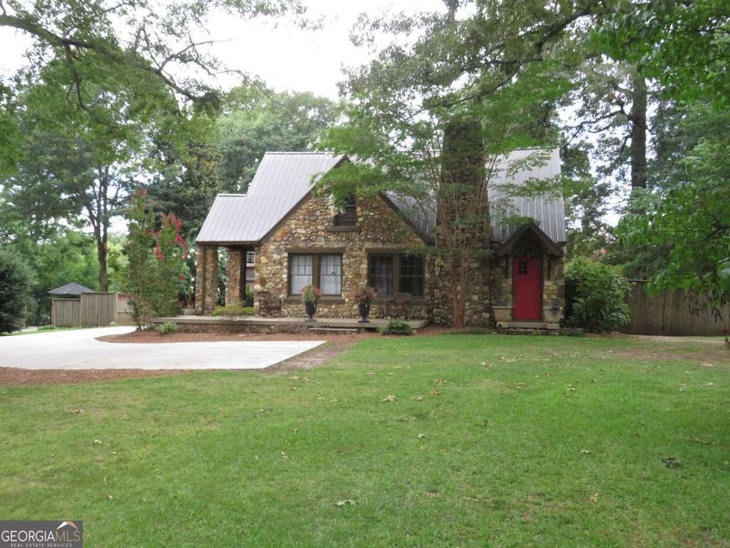 Photo of 607 N College Street, Cedartown, GA 30125 (MLS # 10803229)