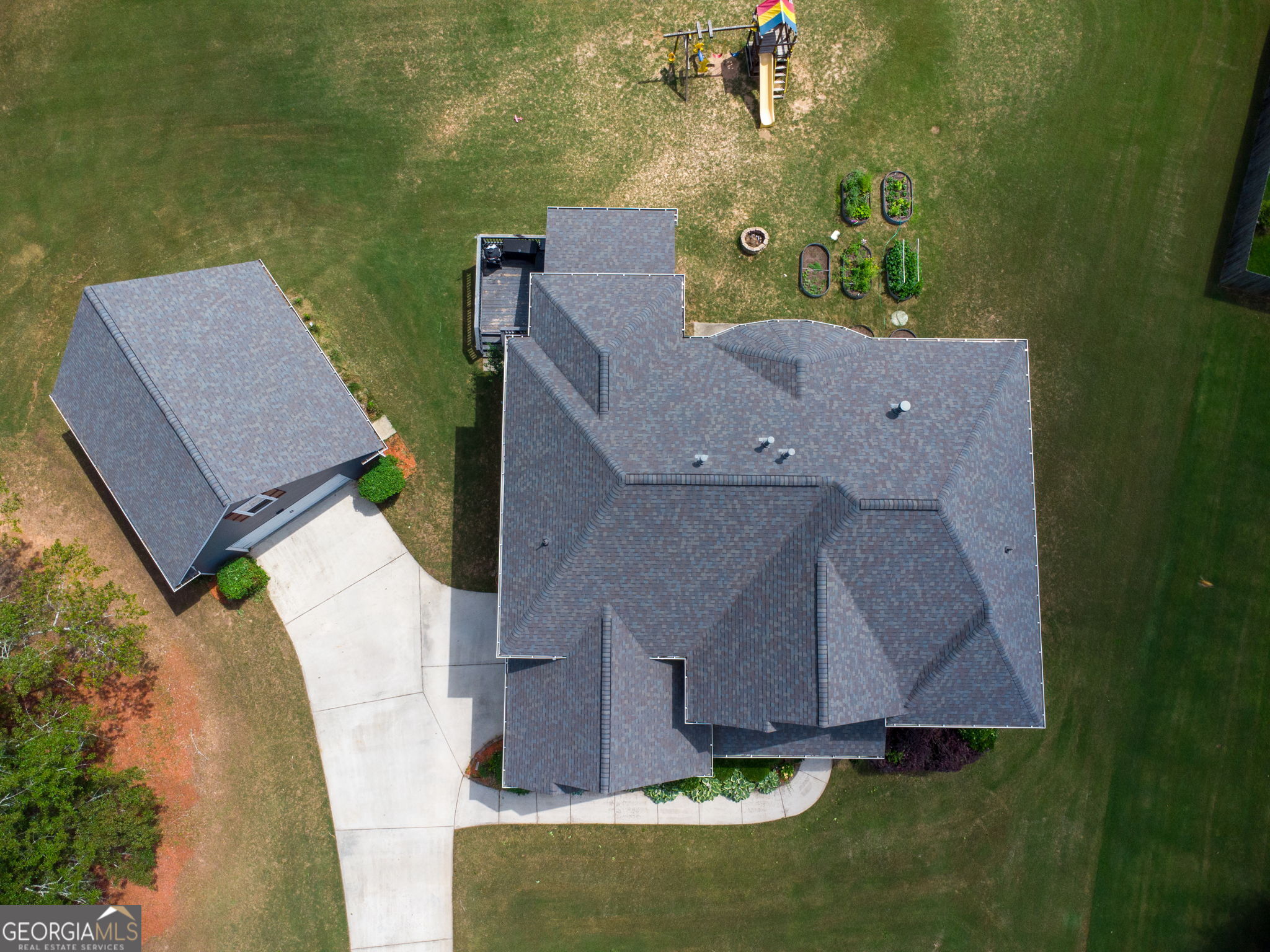 73 Palomino DR