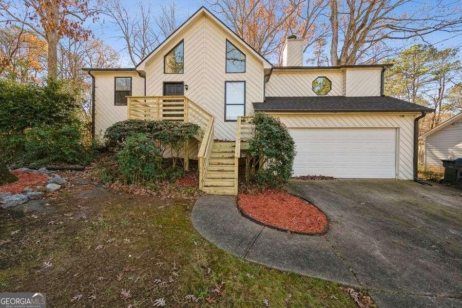 This meticulously maintained 3-bedroom, 2-bathroom residence beckons with its inviting curb appeal and modern interior. The well-appointed kitchen boasts sleek appliances and ample counter space, perfect for culinary enthusiasts. The living area is bathed in natural light, creating a warm and welcoming atmosphere. Retreat to the spacious bedrooms for relaxation, and enjoy the convenience of two well-appointed bathrooms. With its prime location near parks, schools, and amenities, this home epitomizes comfortable suburban living. Don't miss the chance to call 449 Maxanne Way NW your new home Co schedule your showing now!
