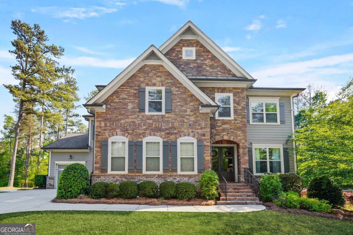 3515 Taylor LN