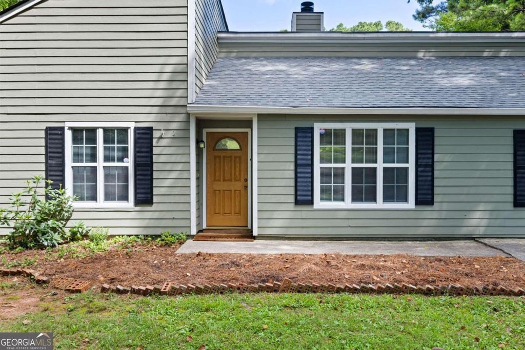 Photo of 503 Azalea Court, Woodstock, GA 30188 (MLS # 10714886)