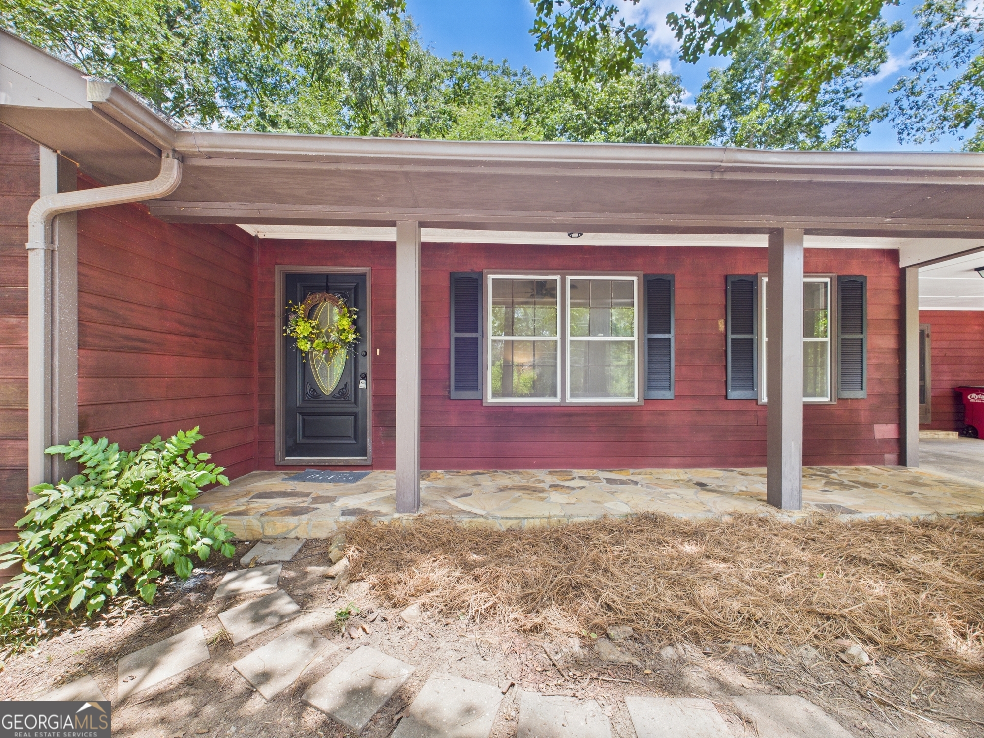 1167 Roundtable LN