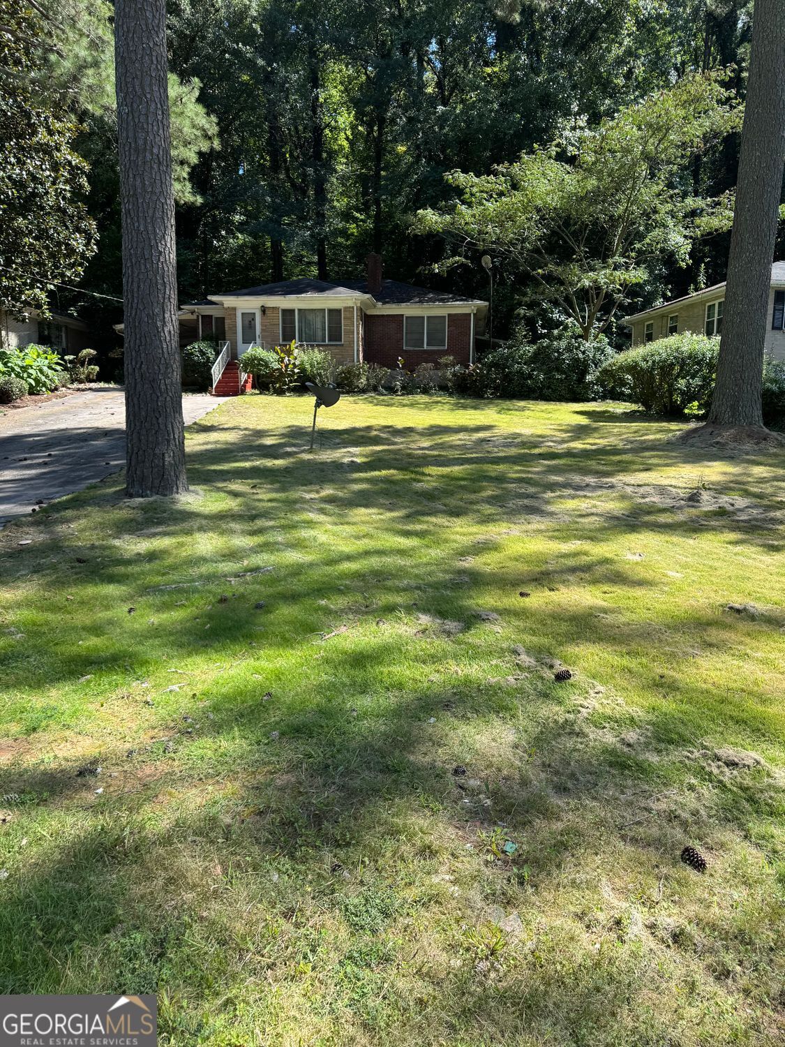 2200 Beecher CIR SW