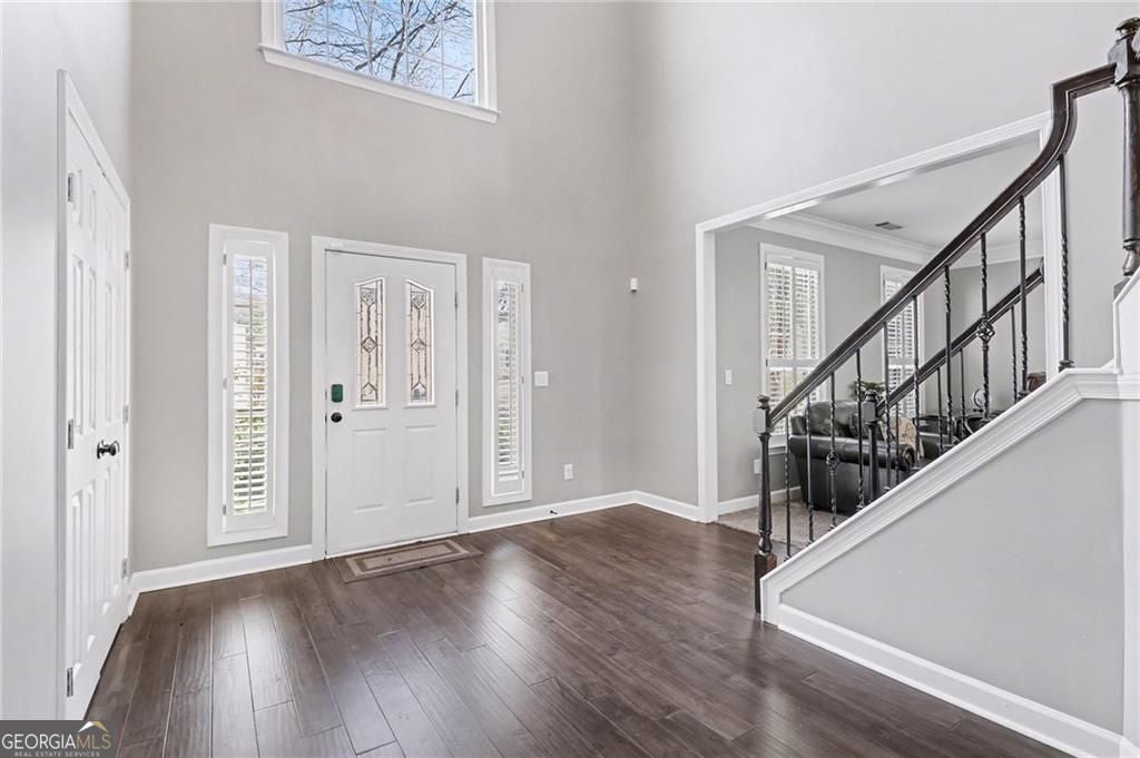 231 Sunset Hills DR