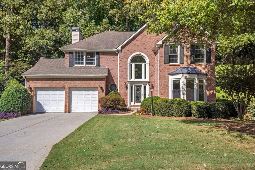 Photo of 1895 OAK TREE Hollow, Alpharetta, GA 30005 (MLS # 10690586)
