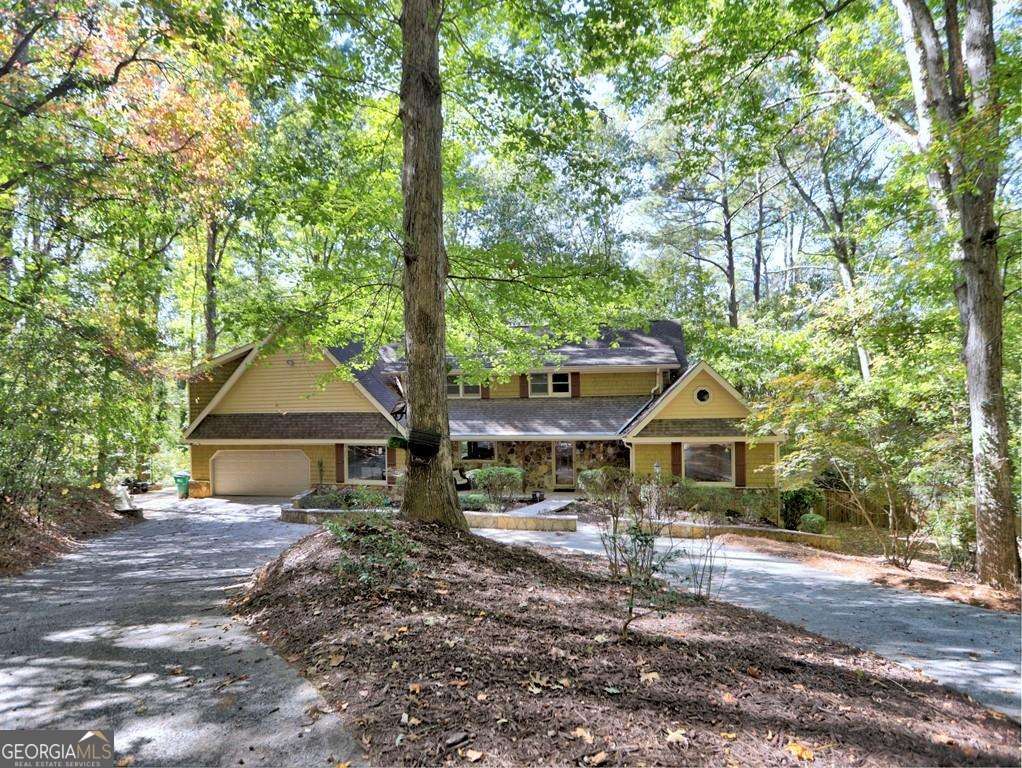 240 Fairway Ridge DR