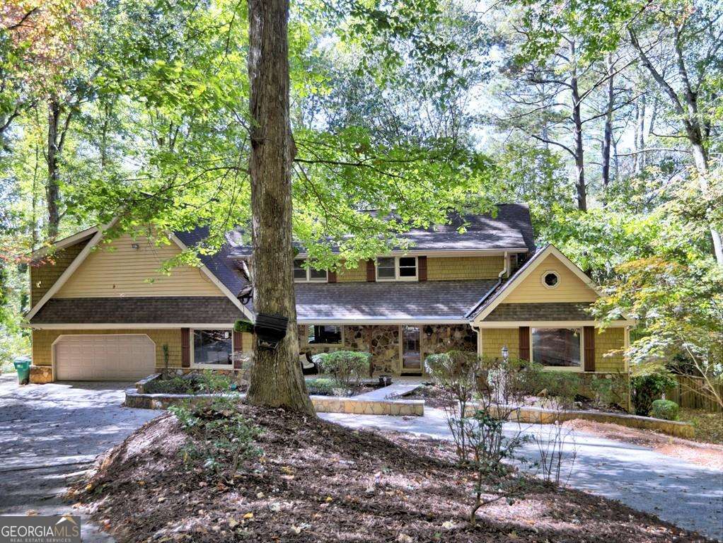 240 Fairway Ridge DR