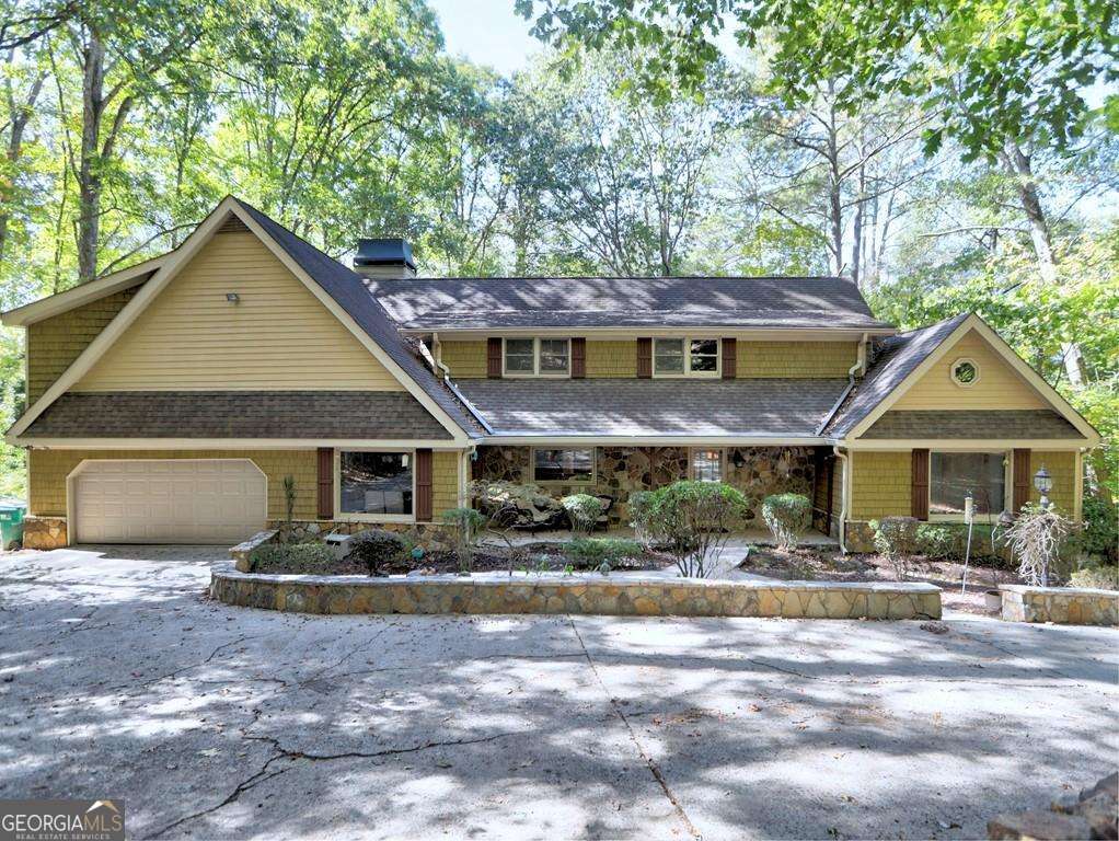 240 Fairway Ridge DR