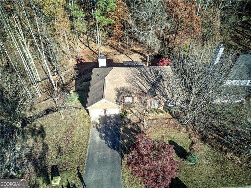 Photo of 67 Timberlake Cove NE, Cartersville, GA 30121 (MLS # 10659926)