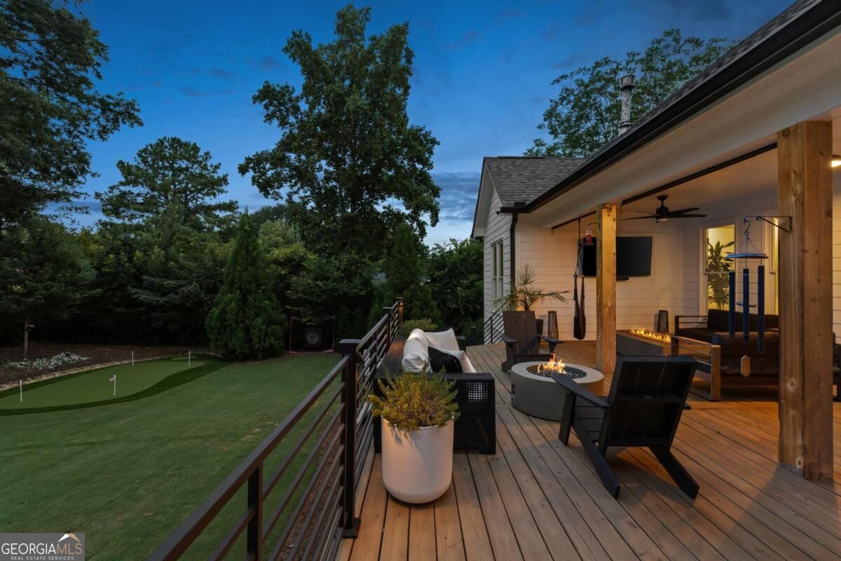 292 Arnold Mill RD