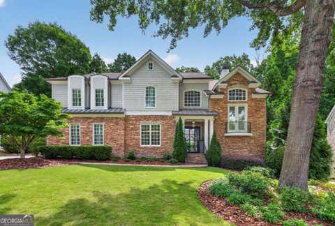 Photo of 800 Lake Summit Drive, Atlanta, GA 30342 (MLS # 10775582)