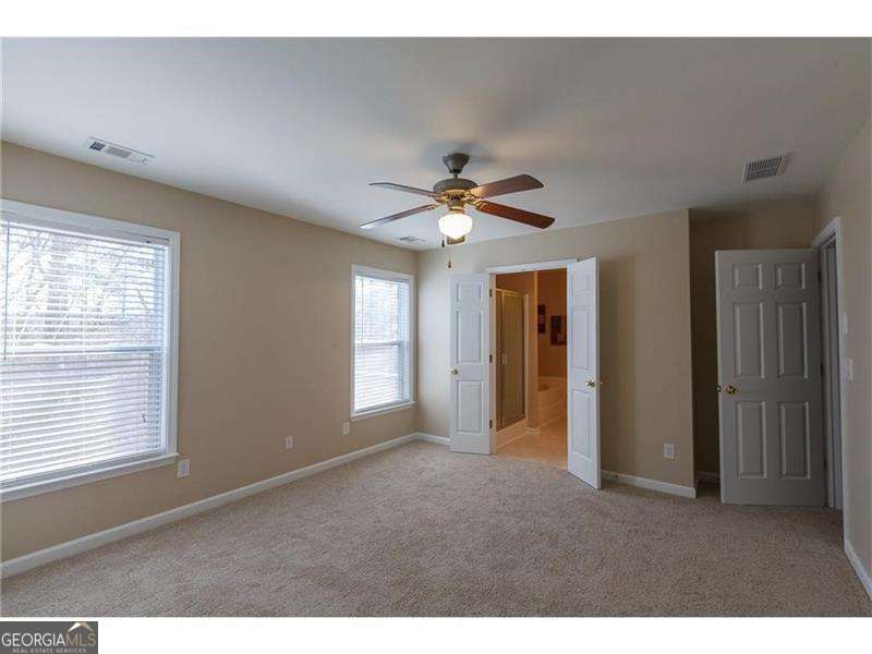 St Claire - Residential Lease