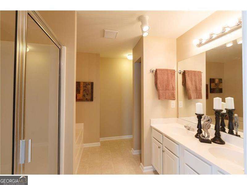 St Claire - Residential Lease