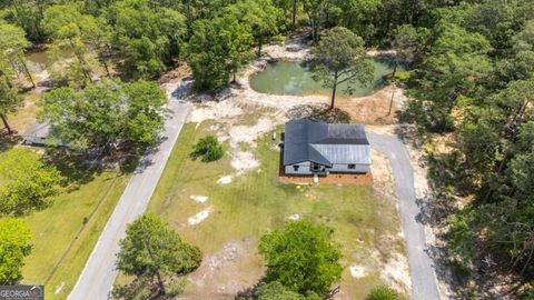 A home in Baxley