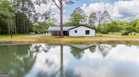 A home in Baxley