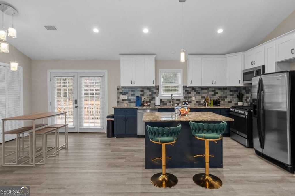 Photo of 1041 Stonewall Drive SE, Atlanta, GA 30315 (MLS # 10742512)