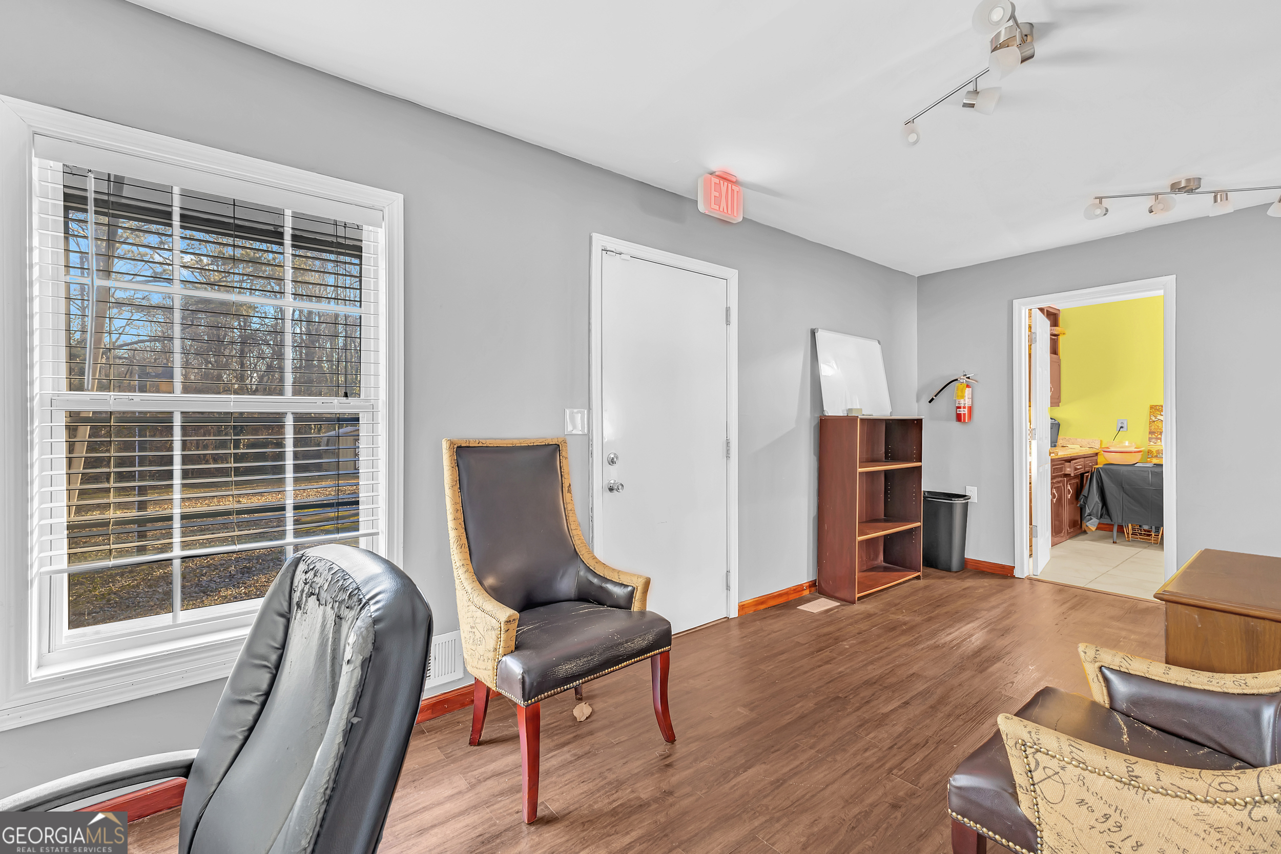 Riverdale, Georgia 30296, United States, ,Residential,Pending,19039