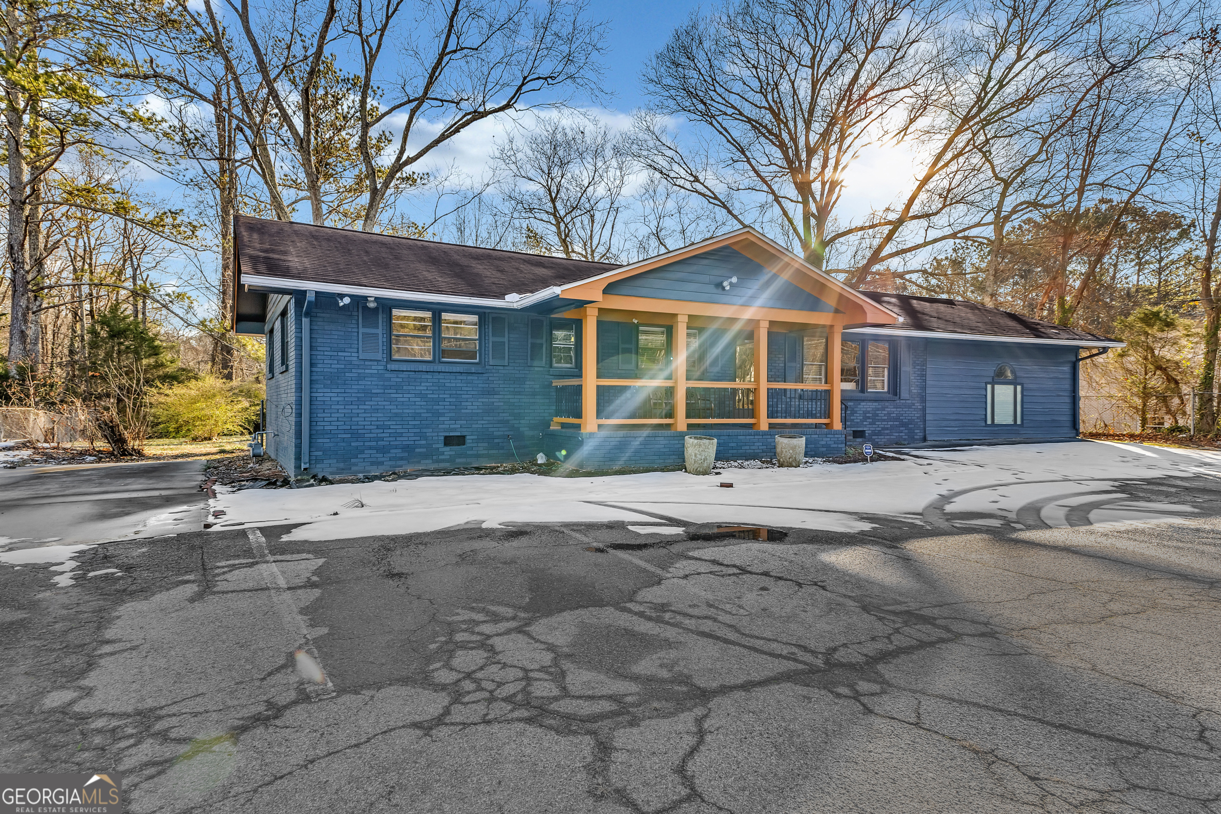 Riverdale, Georgia 30296, United States, ,Residential,Pending,19039