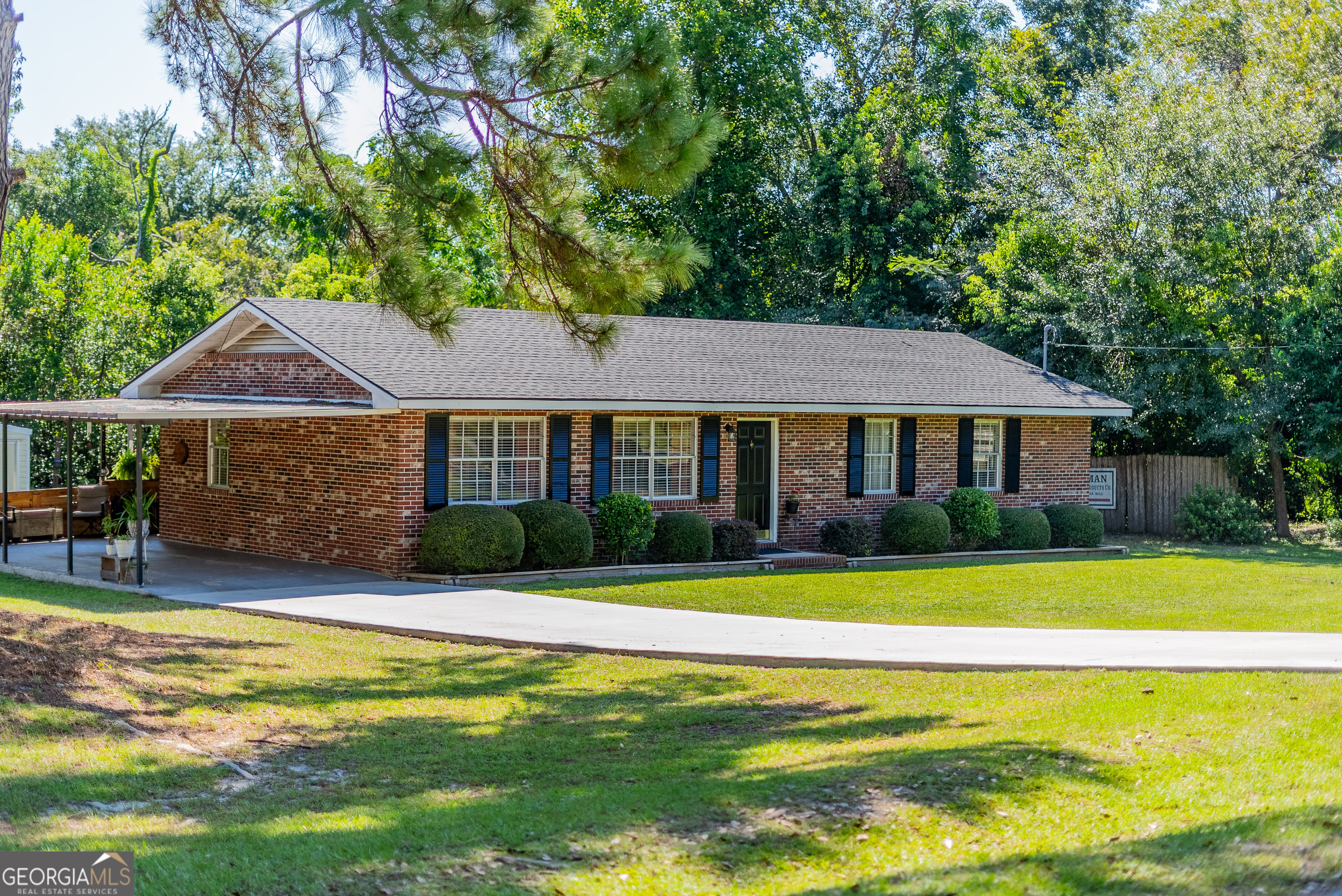 This 3 bedroom, 1 bathroom all-brick home is full of charm and move-in ready. Perfect for first-time homebuyers or empty nesters, it's located in the heart of Blackshear, close to shopping and restaurants. Inside, you'll find an open floor plan with laminate and tile flooring throughout all living spaces, cozy carpet in the bedrooms, and an updated bathroom. A new roof was installed in 2023, offering peace of mind for years to come. The exterior is just as inviting, featuring a manicured lawn and an entertainer's backyard complete with a soaking pool, spacious back deck, fenced yard, two storage sheds, and a carport. Schedule your showing today-this home won't last long.