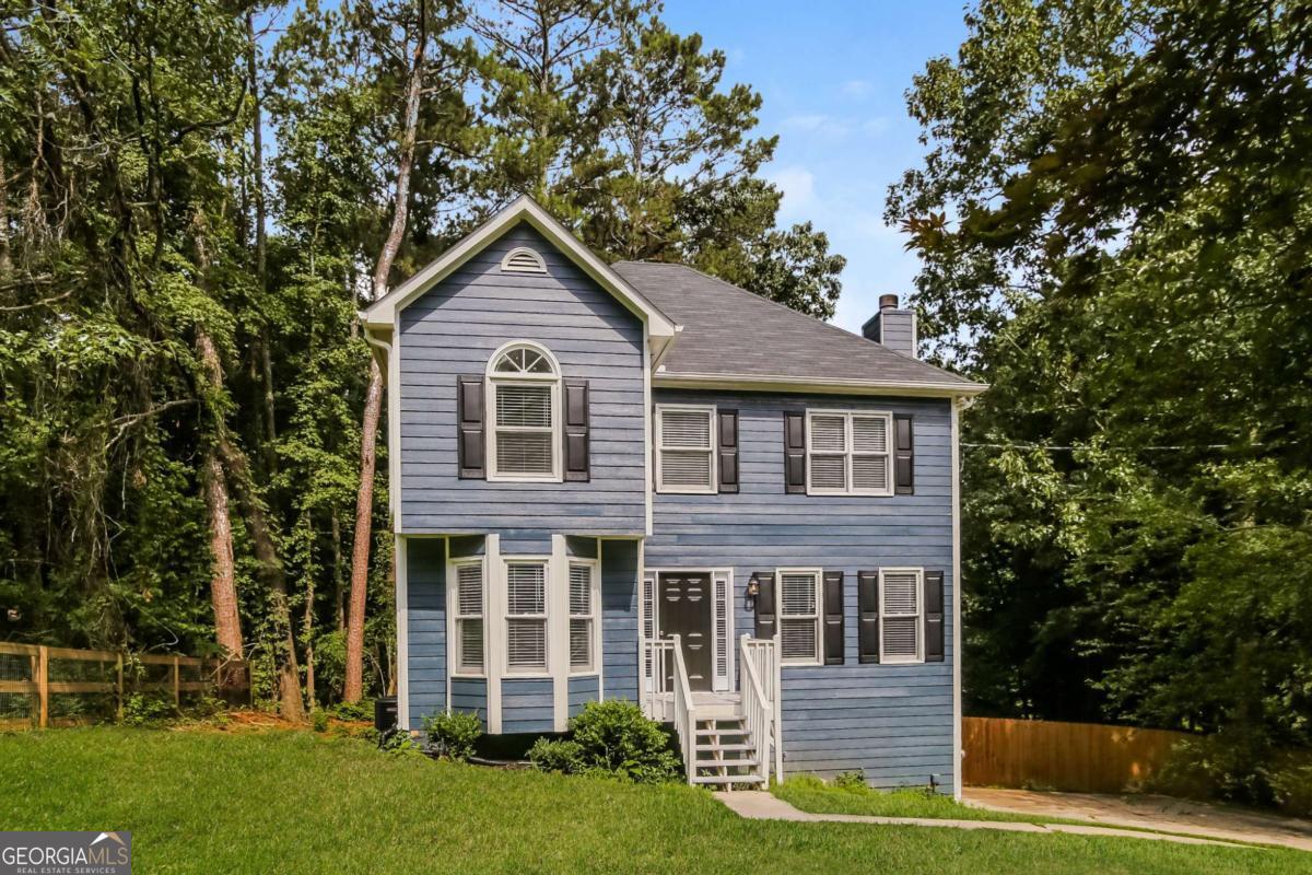 Discover this 3-bedroom, 2.5-bathroom pet-friendly home offering 1,702 sq. ft. of comfortable living space. This residence provides a seamless flow for modern living. Don't miss the opportunity to make this inviting home yours. Schedule a tour today!