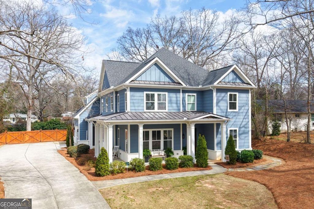 Photo of 1129 Oakdale Drive SE, Smyrna, GA 30080 (MLS # 10708102)