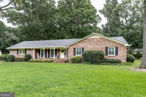 Photo of 16 Cinnamon Lane NE, Rome, GA 30161 (MLS # 10597779)