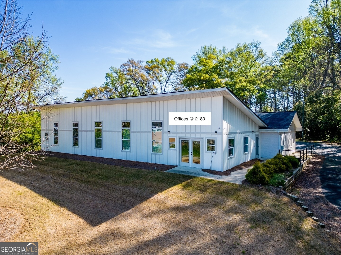 Photo 1 of 26 — 2180 NE Elm ST NE, Covington, GA 30014