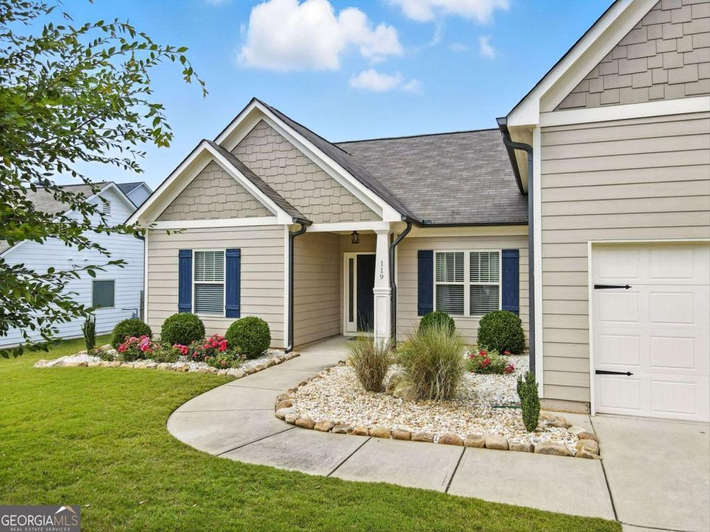 Photo of 119 Kestrel Court E, Dawsonville, GA 30534 (MLS # 10766965)