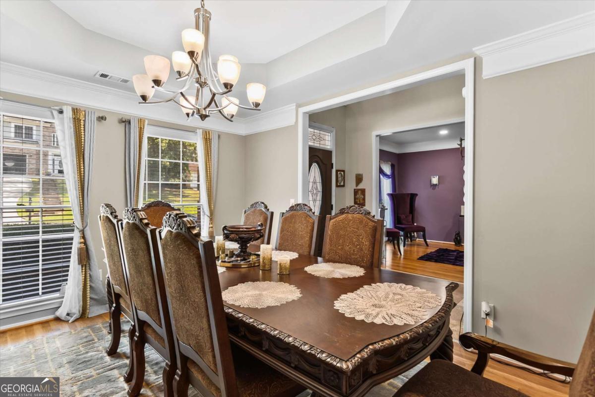 645 MOUNTAIN OAKS PKWY