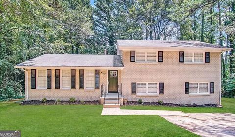 1965 Rollingwood DR SE Atlanta GA 30316