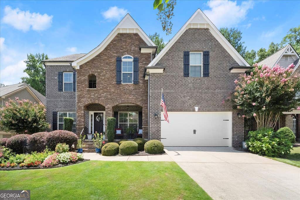 Photo of 4535 Manor Creek Drive, Cumming, GA 30040 (MLS # 10819576)