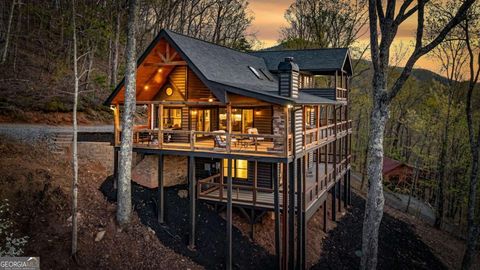 Photo of 31 Ripshin Heights Hts, Blue Ridge, GA 30513 (MLS # 10618793)